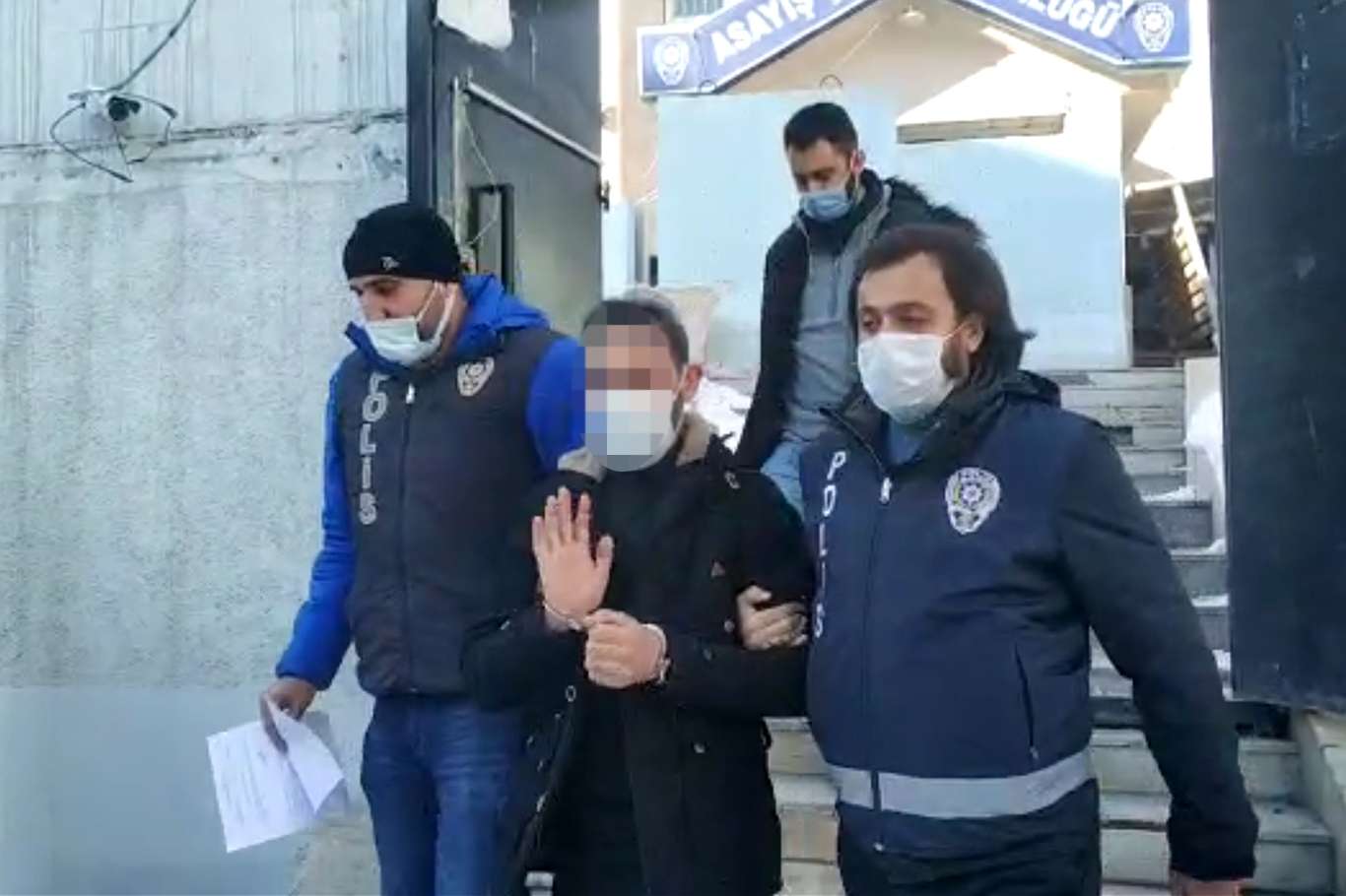 6 farklı suçtan aranan şahıs yakalandı
